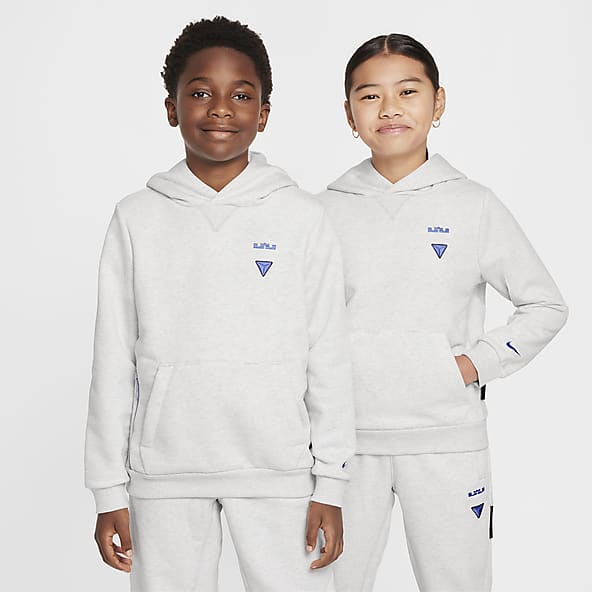 Girls Basketball Clothing. Nike CA